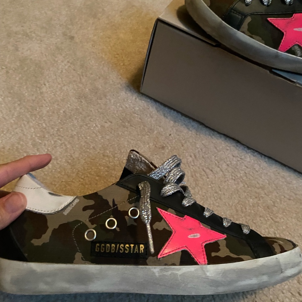 Golden Goose Super-Star Camouflage Sneakers with Pink Star - Picture 6 of 16